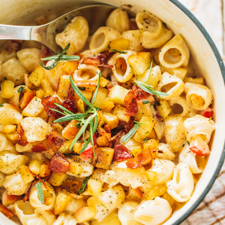Apple and Bacon Mac & Cheese